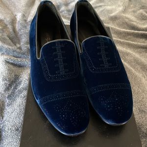 Alberto Moretti Arfango Blue Velvet Shoes with Detail